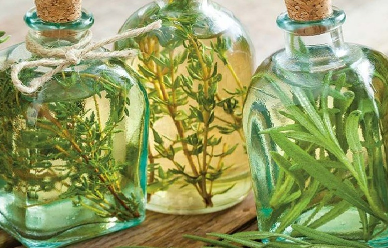 چگونه عرقیات گیاهی اصل را از تقلبی تشخیص دهیم؟